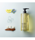 Shu Uemura Gentle Radiance Deep Cleanser Shampooing Doux Éclat 400m...