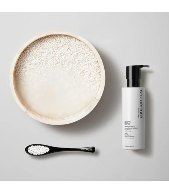 Shu Uemura Izumi Tonic Soin Fortifiant 250ml  | Celini.be
