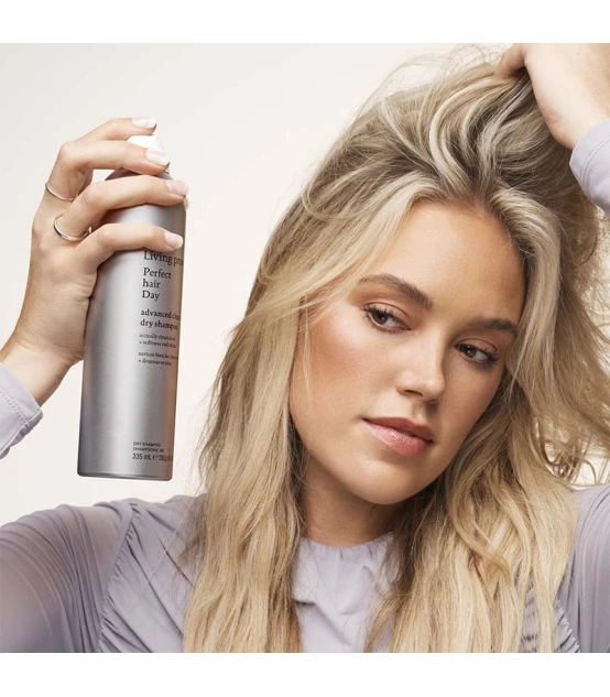 Living Proof Perfect Hair Day Advanced Clean Shampoo 198ml  | Celin...